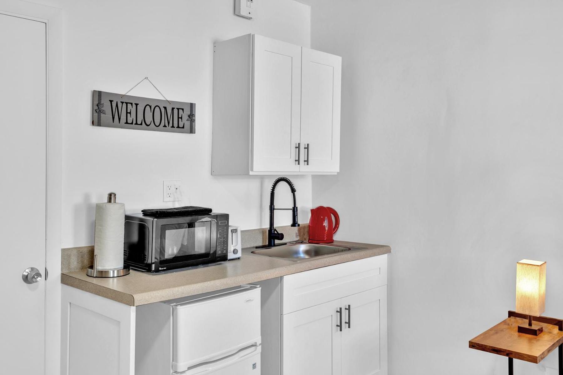 Young Circle & Hollywood Blvd Posh Studio Suite Buitenkant foto